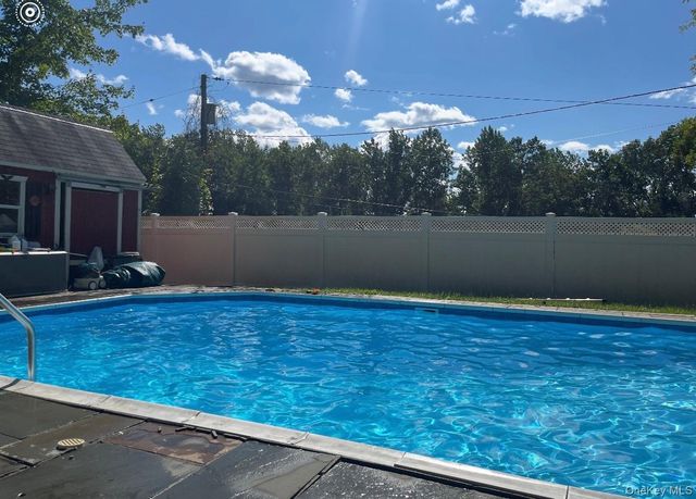 53 Saint Michaels Terrace, Carmel, NY 10512