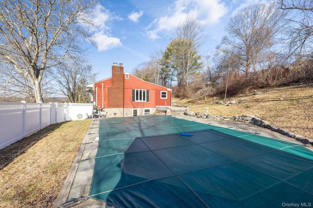 53 Saint Michaels Terrace, Carmel, NY 10512