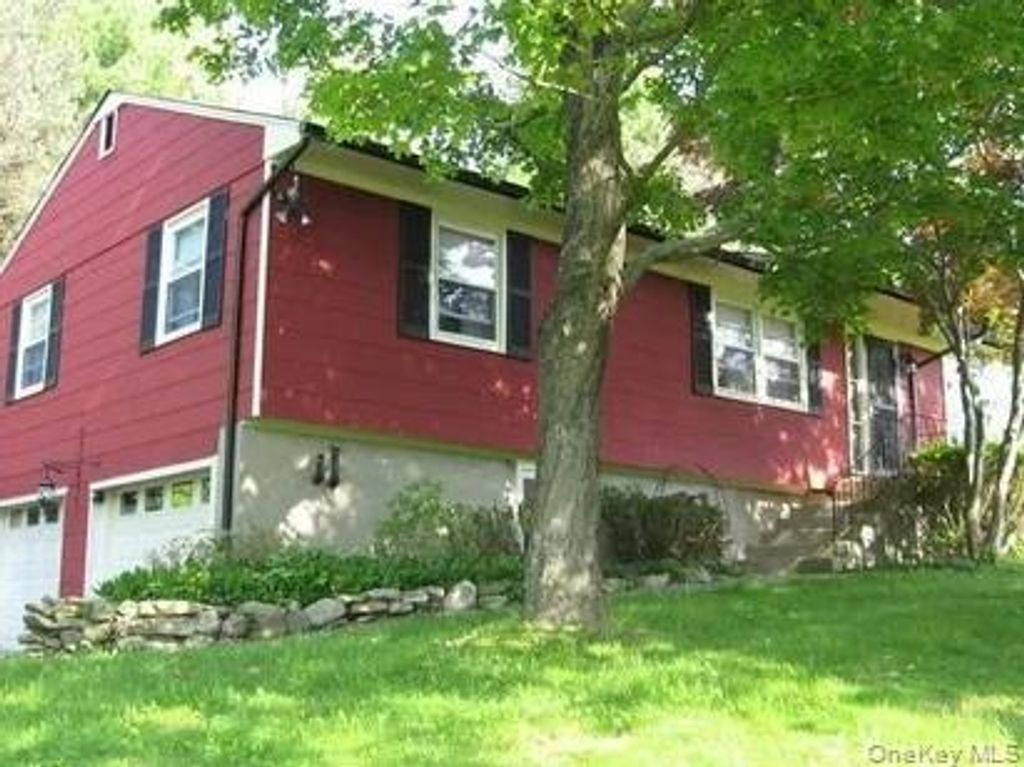 53 Saint Michaels Terrace, Carmel, NY 10512