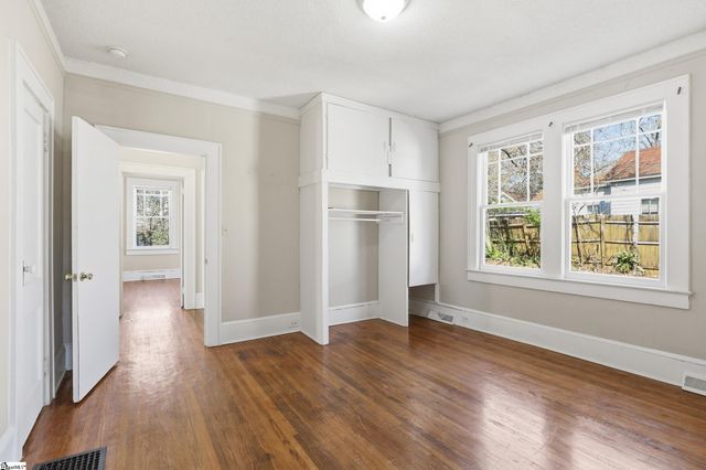 202 S 5th Street, Easley, SC 29640