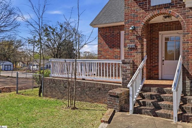 202 S 5th Street, Easley, SC 29640
