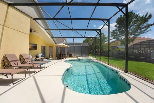 1017 LAKE BERKLEY DR, Kissimmee, FL 34746