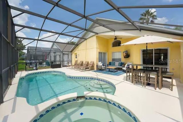 1017 LAKE BERKLEY DR, Kissimmee, FL 34746