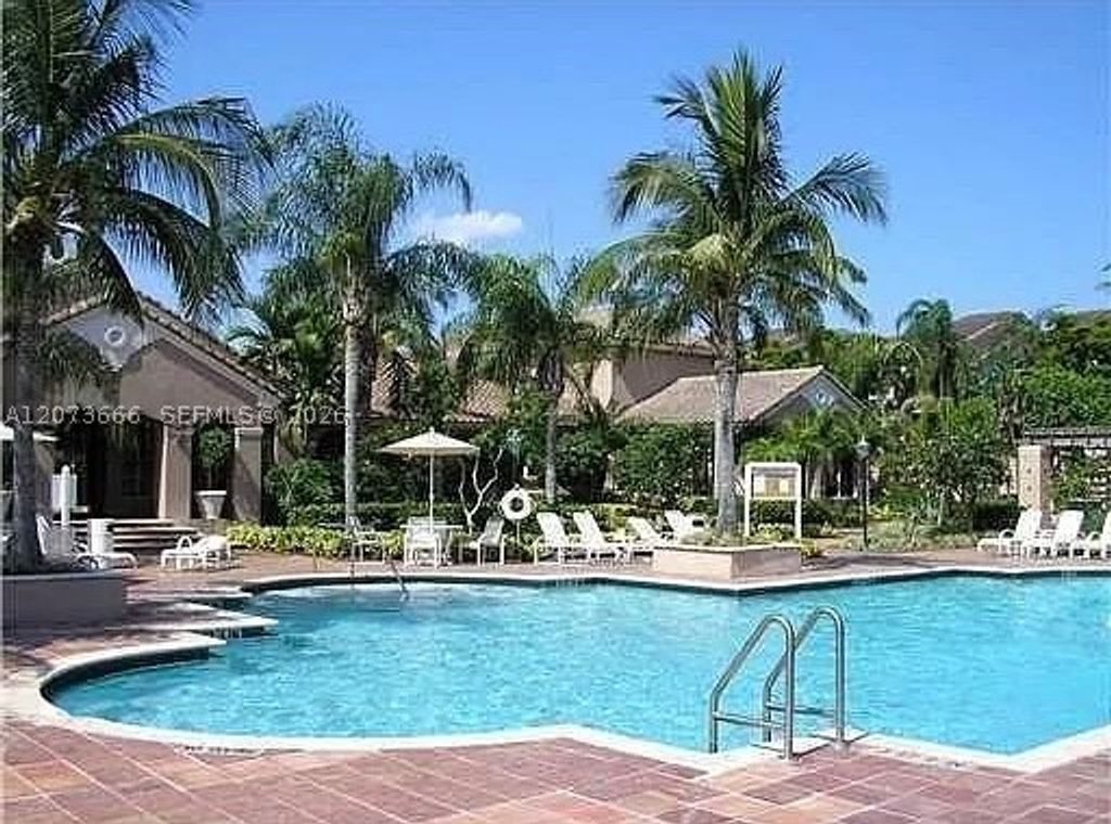 12166 Saint Andrews Pl 202, Miramar, FL 33025