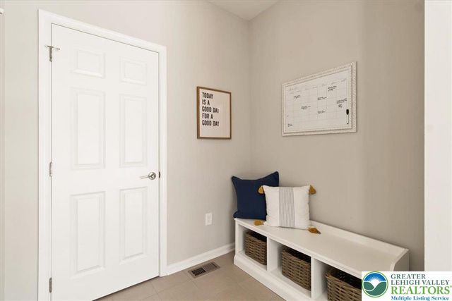 77 Tumble Creek Road 14, Williams Twp, PA 18042