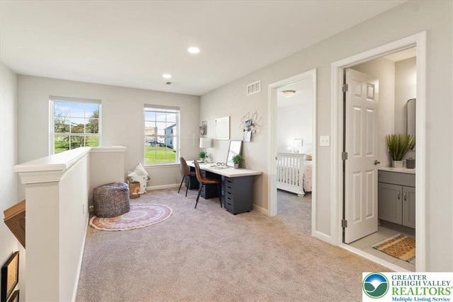 77 Tumble Creek Road 14, Williams Twp, PA 18042