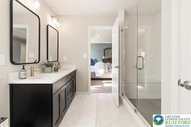 77 Tumble Creek Road 14, Williams Twp, PA 18042