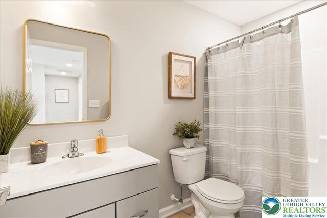 77 Tumble Creek Road 14, Williams Twp, PA 18042