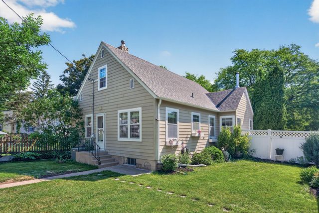 5844 11th Avenue S, Minneapolis, MN 55417