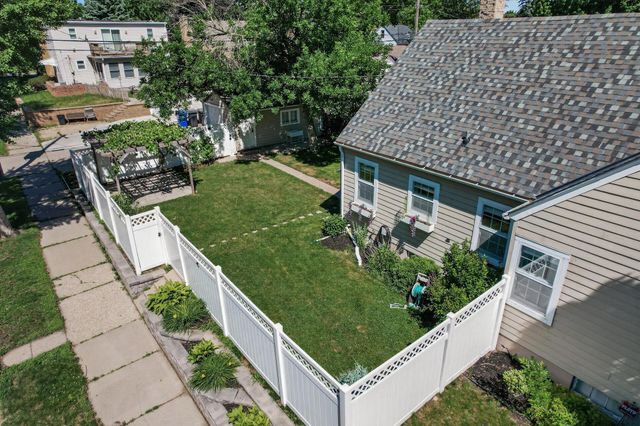 5844 11th Avenue S, Minneapolis, MN 55417