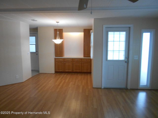 7507 Dinsmore Street, Brooksville, FL 34613