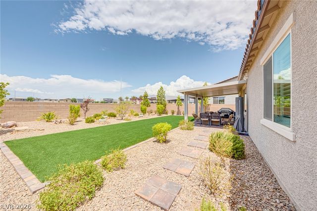 6225 Gambetta Street, Las Vegas, NV 89115