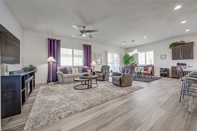 6225 Gambetta Street, Las Vegas, NV 89115