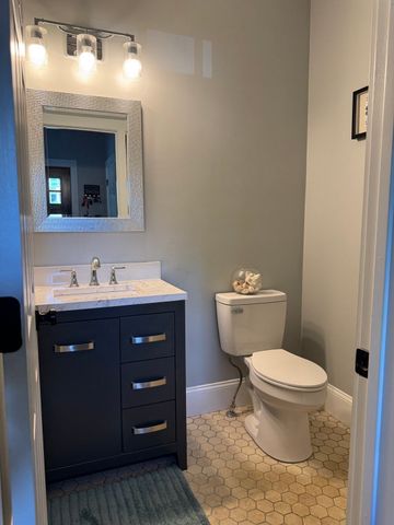 1617 Plymouth St 1, East Bridgewater, MA 02333