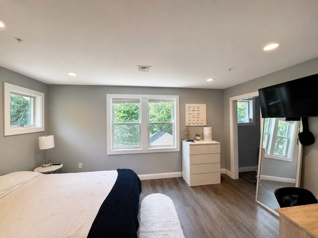 1617 Plymouth St 1, East Bridgewater, MA 02333