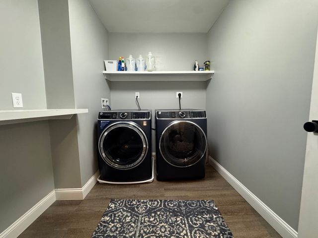 1617 Plymouth St 1, East Bridgewater, MA 02333