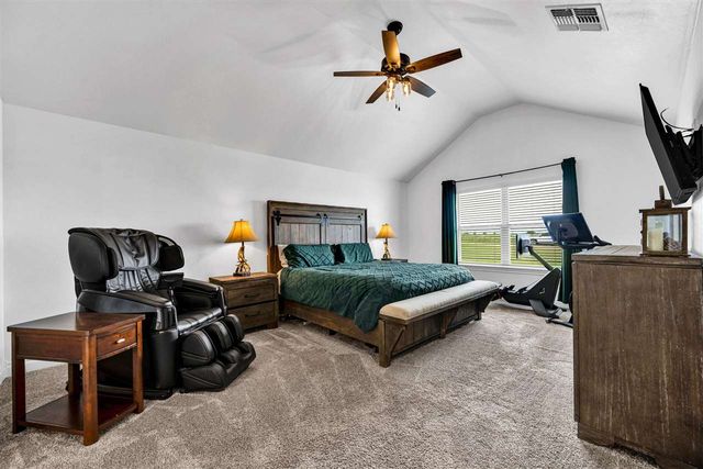 11325 SW Woodlawn Rd, Lawton, OK 73505