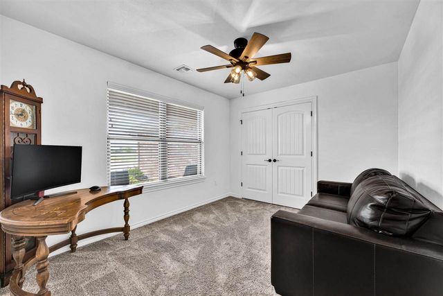11325 SW Woodlawn Rd, Lawton, OK 73505