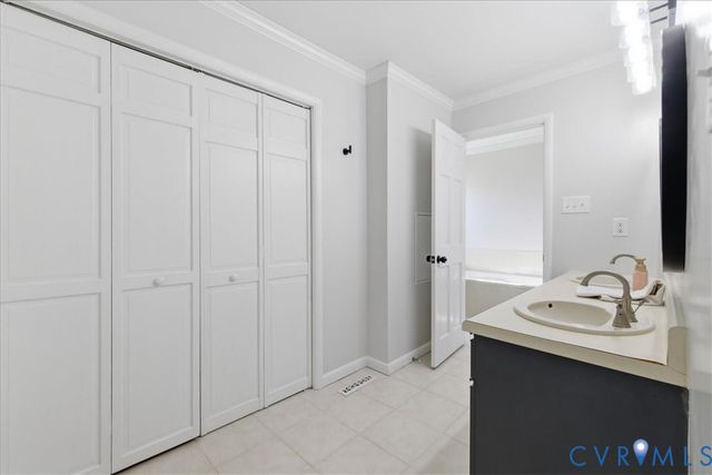 3520 Mill Rd, Hopewell, VA 23860