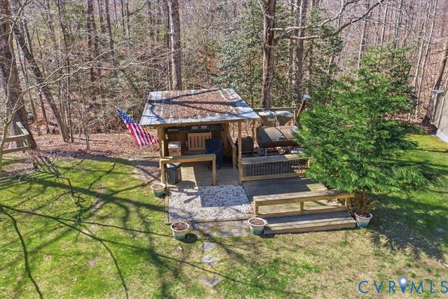 3520 Mill Rd, Hopewell, VA 23860