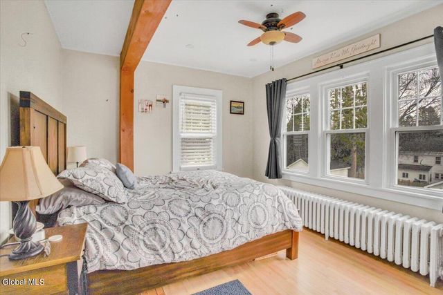 1472 Baker Avenue, Niskayuna, NY 12309