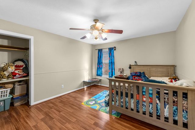 3115 Centennial Village Drive, Pearland, TX 77584