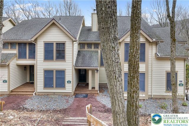 426 Oak Court, Jackson Twp, PA 18372