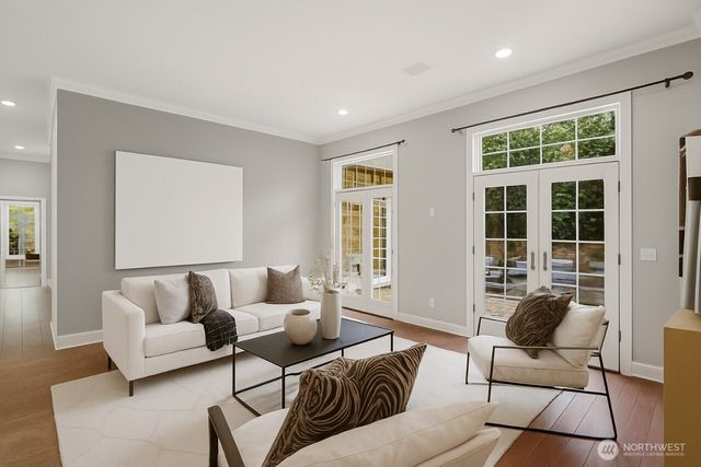 17247 SE 54th Place, Bellevue, WA 98006
