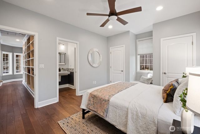 17247 SE 54th Place, Bellevue, WA 98006