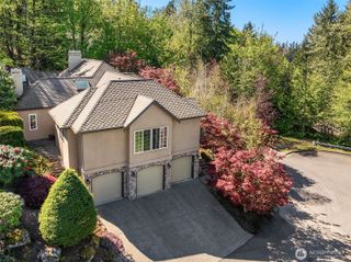 17247 SE 54th Place, Bellevue, WA 98006