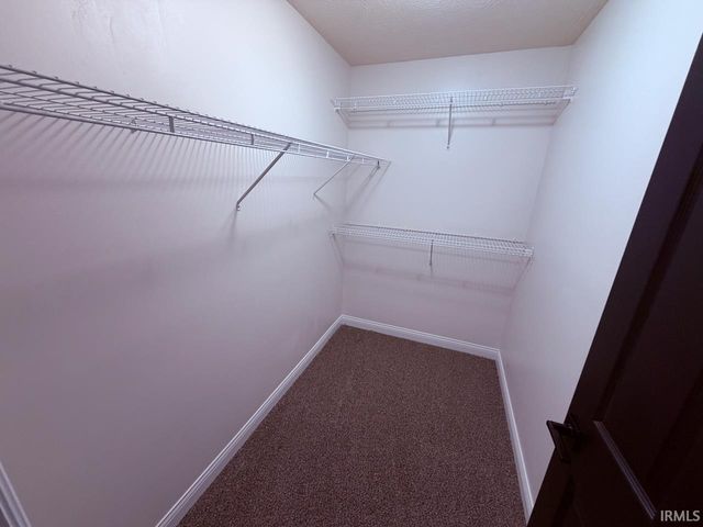 9301 Hedgewood Court, Evansville, IN 47725
