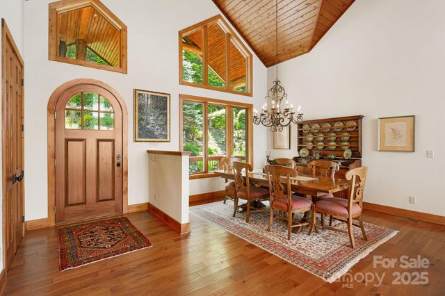 197 Cherry Knob Drive, Mars Hill, NC 28754