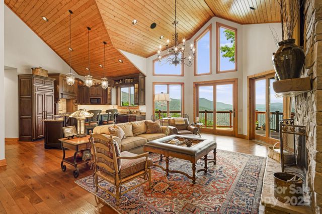 197 Cherry Knob Drive, Mars Hill, NC 28754