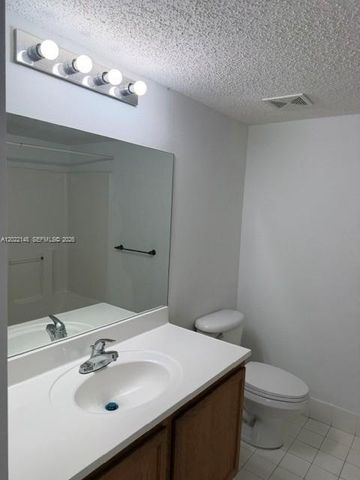 9905 Westwood Dr 18-3, Tamarac, FL 33321