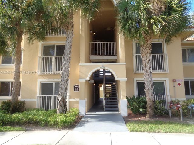 9905 Westwood Dr 18-3, Tamarac, FL 33321