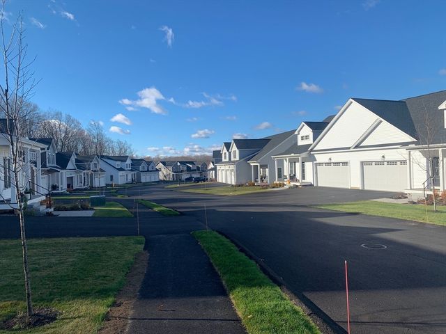 5 Chartwell 87, Worcester, MA 01609