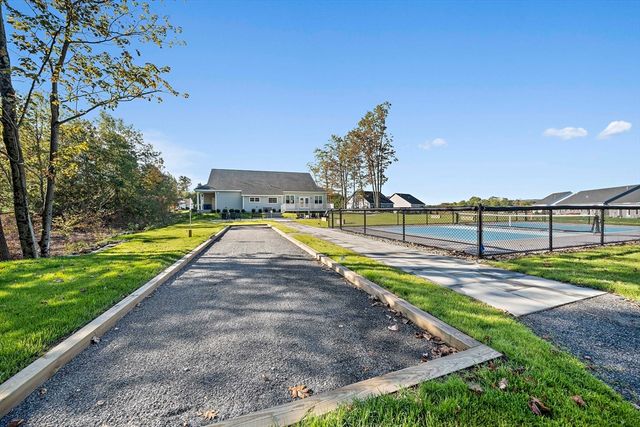 5 Chartwell 87, Worcester, MA 01609