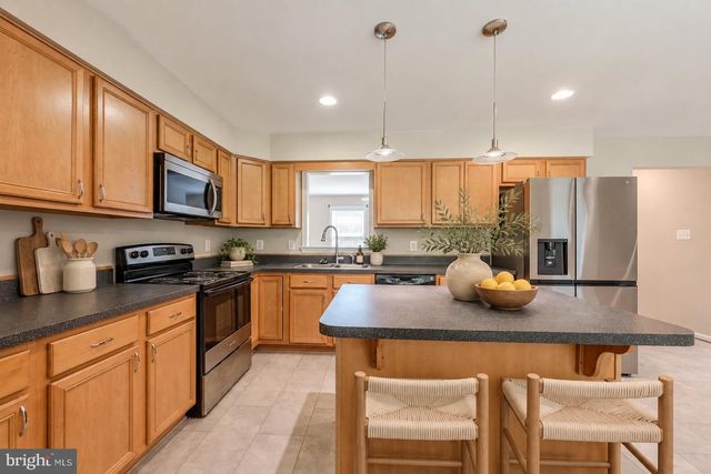 5586 MCBRIDE PL, Hughesville, MD 20637