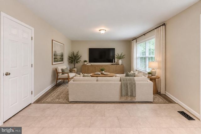 5586 MCBRIDE PL, Hughesville, MD 20637