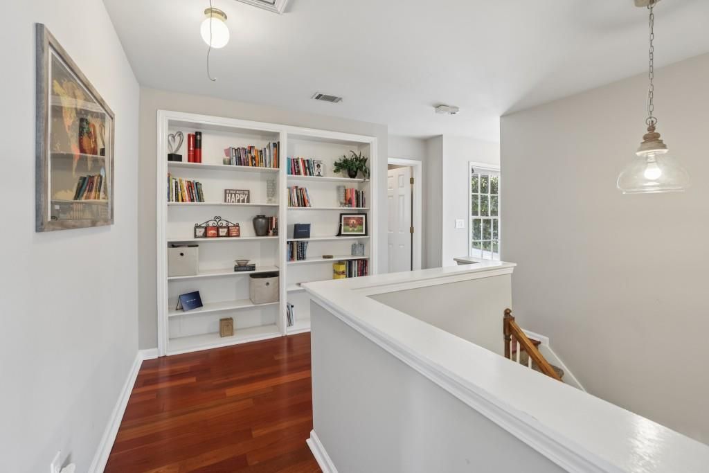 Image 33 of property listing at 1132 Oakland Trace NE, Brookhaven, GA 30319