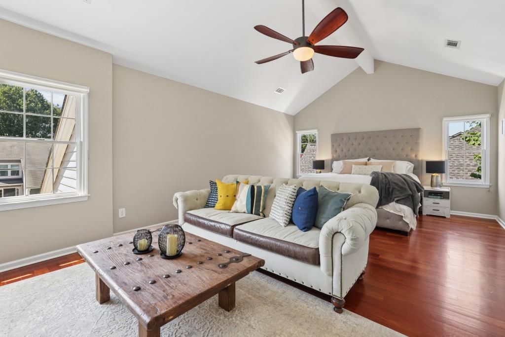 Image 34 of property listing at 1132 Oakland Trace NE, Brookhaven, GA 30319