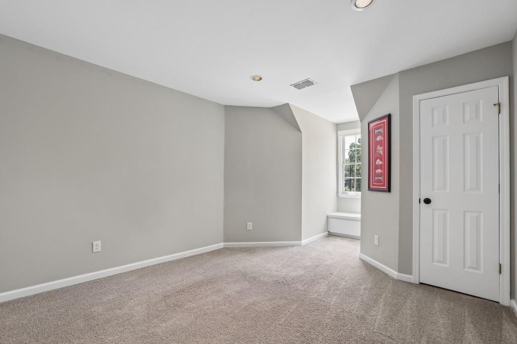 Image 46 of property listing at 1132 Oakland Trace NE, Brookhaven, GA 30319