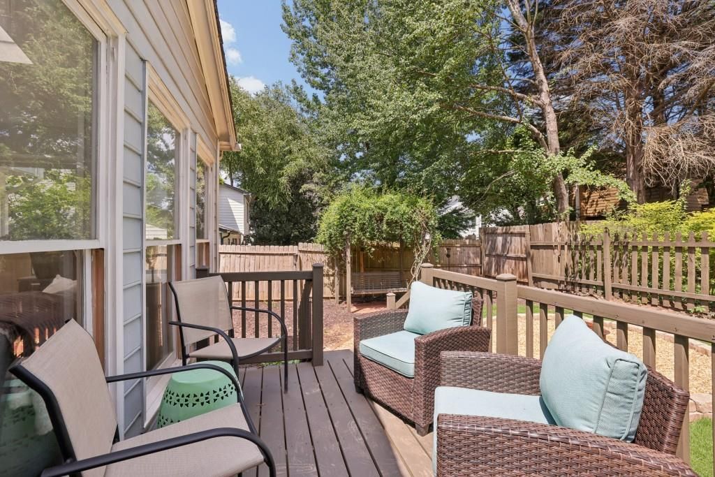 Image 50 of property listing at 1132 Oakland Trace NE, Brookhaven, GA 30319