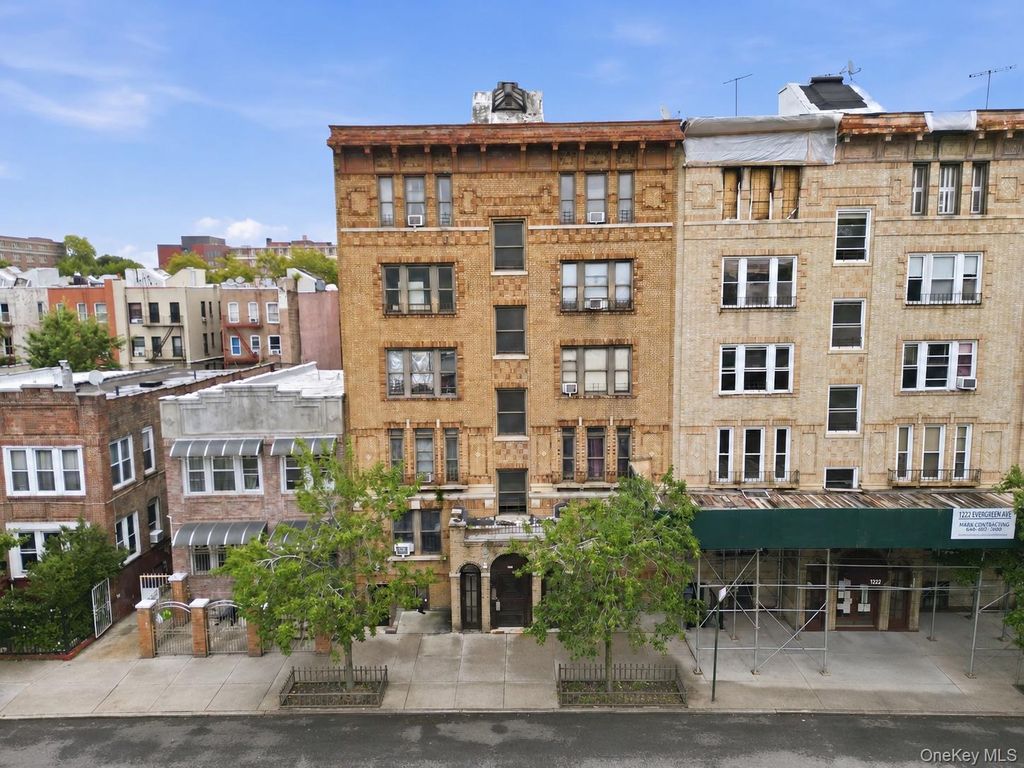 1226 Evergreen Avenue, Bronx, NY 10472 — photo 4