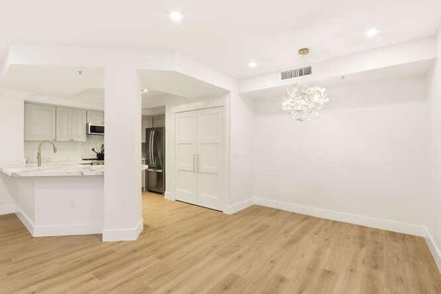 720 S Sapodilla Avenue 304, West Palm Beach, FL 33401