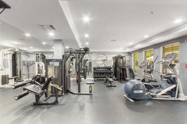 720 S Sapodilla Avenue 304, West Palm Beach, FL 33401