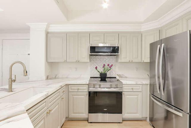 720 S Sapodilla Avenue 304, West Palm Beach, FL 33401