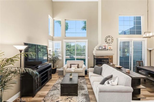 45030 Camino Veste, Temecula, CA 92592