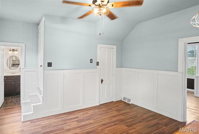 329 Houston Street, St Charles, MO 63301