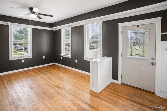 329 Houston Street, St Charles, MO 63301